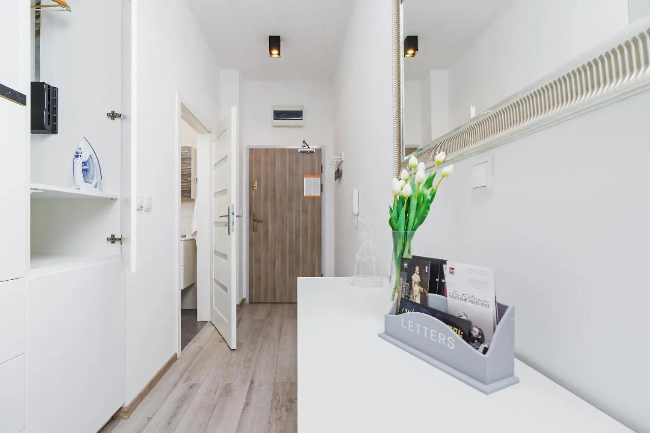 Studios Lubelska Krakow By Noclegi Renters Polonia